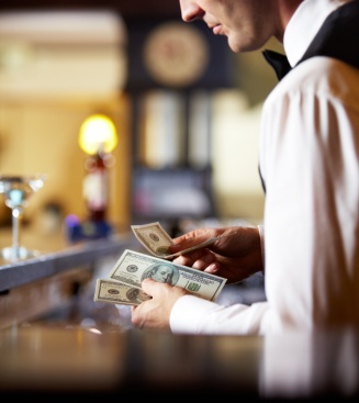 Alert: Mid-2014 Restaurant Service Trend Results Are In