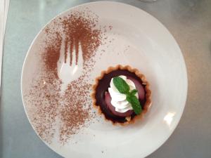 Fun presentation by Executive Chef Christopher Manning, Thomas Hill Organics Bistro and Wine Bar in Paso Robles, CA, 11/13/2014 (Credit, Laurie Jo Miller Farr)